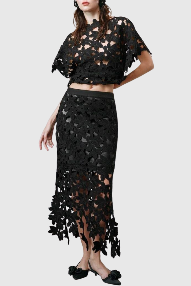 Elegantly Styled Top for Everyday Wear
