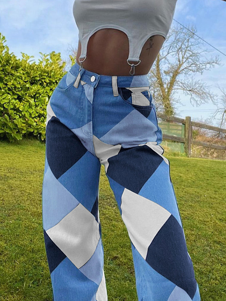 Classic Vintage Pants with a Flattering Fit