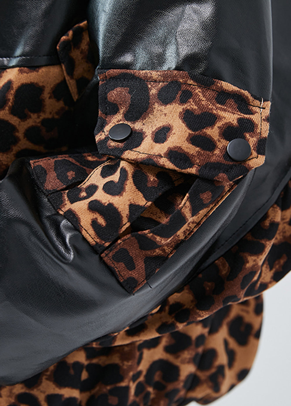 Gracefully Styled Coat for Any Occasion