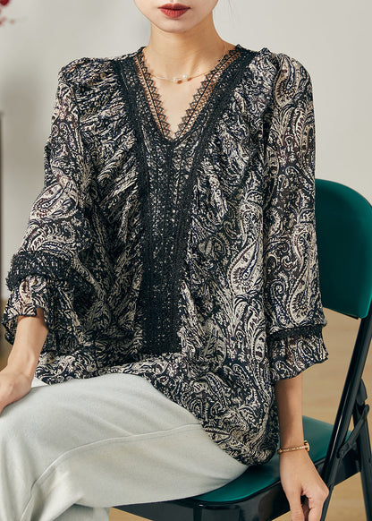 A Vintage Style Shirt with Delicate Timeless Details
