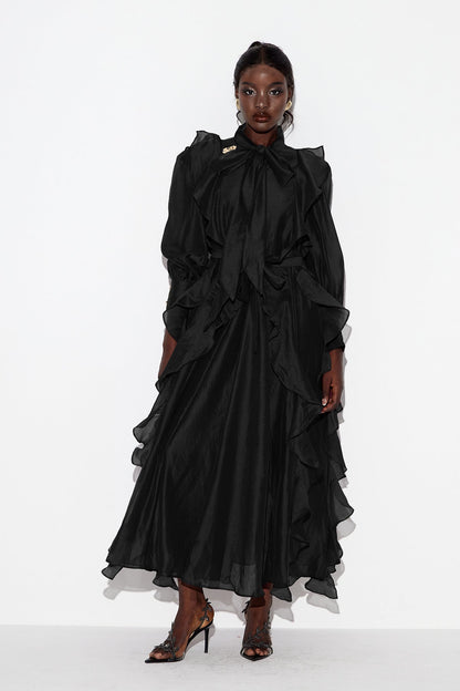 Effortlessly Elegant Dress with a Timeless Design