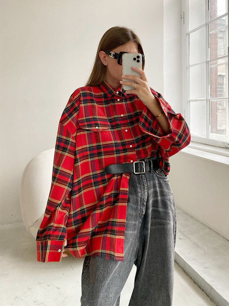 Effortlessly Elegant Blouse with a Timeless Design