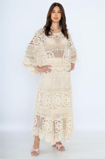 Gracefully Styled Dress for Any Occasion