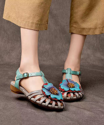 Classic Vintage Sandals with a Flattering Fit