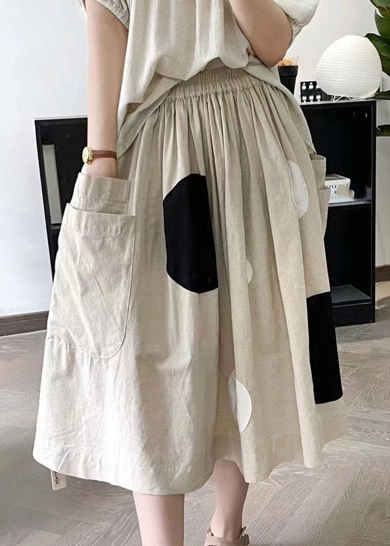 Effortlessly Elegant Garment with a Timeless Design