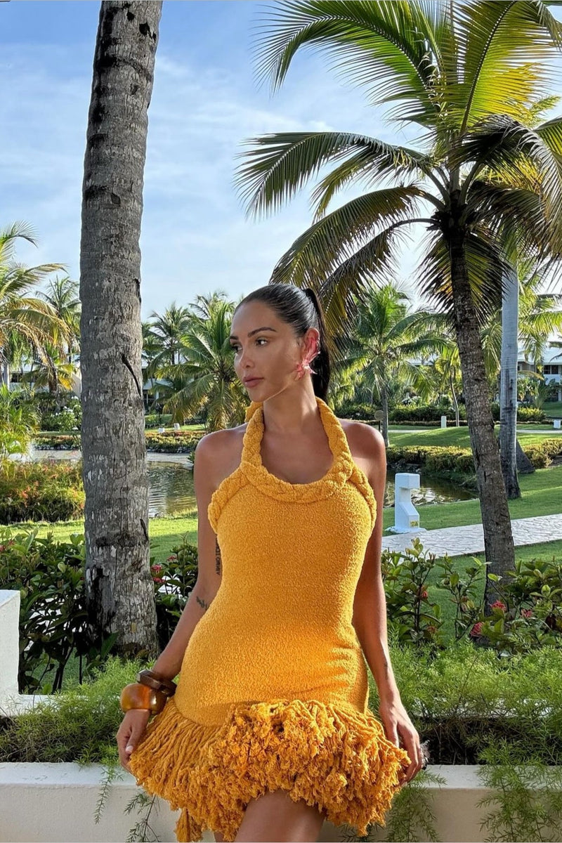 Gracefully Styled Dress for Any Occasion