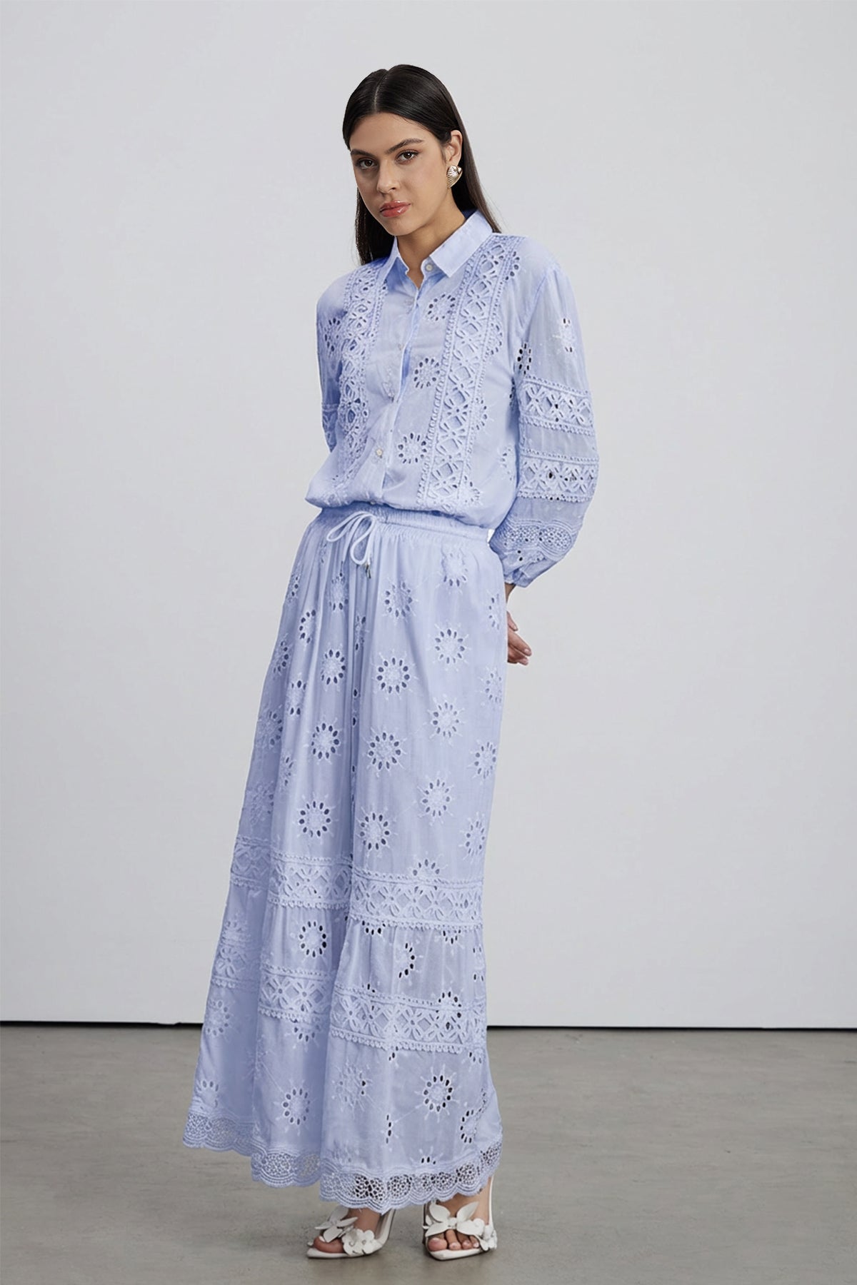 Beautifully Finished Garment in a Timeless Design