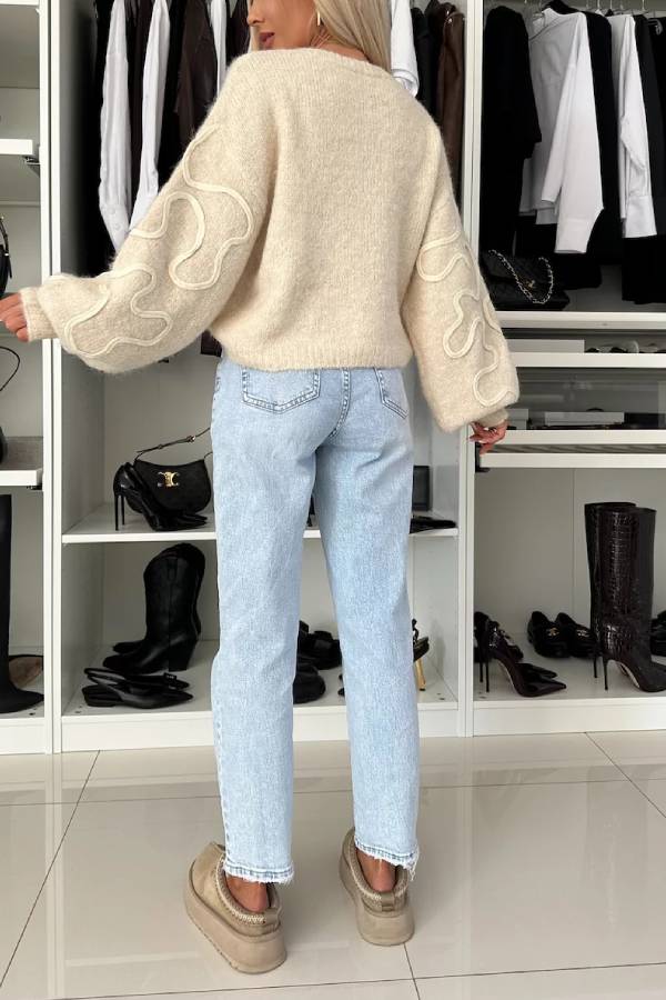 Classic Vintage & Enduringly Stylish Sweater