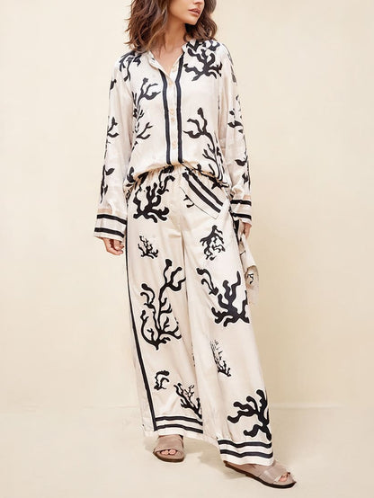 A Vintage Style Pants with Delicate Timeless Details