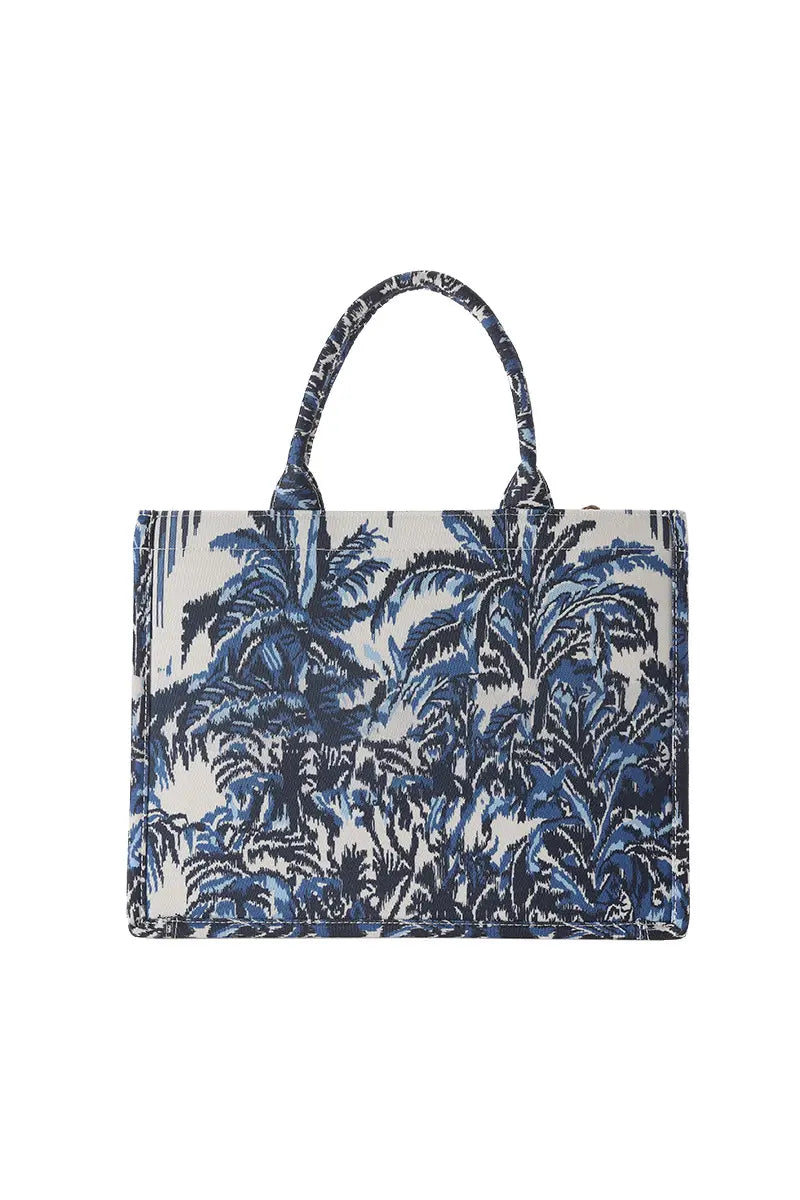 Effortlessly Elegant Bag with a Timeless Design