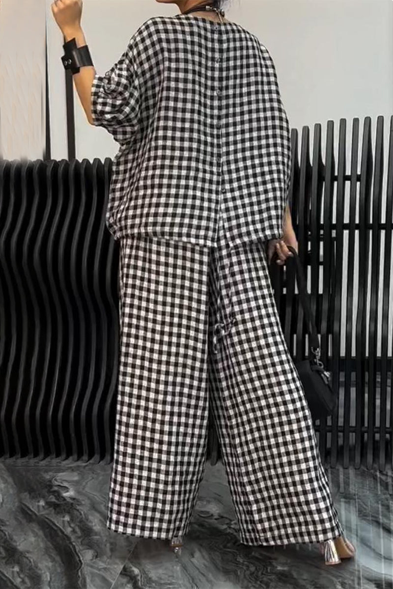 Well Tailored Garment with a Graceful Silhouette