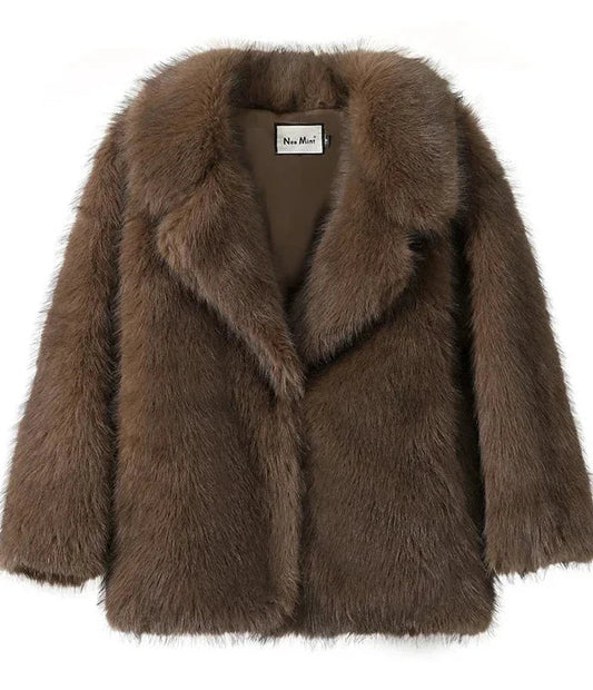 Classic Vintage Coat with a Flattering Fit