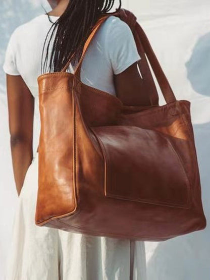 Elegantly Styled Bag for Everyday Wear