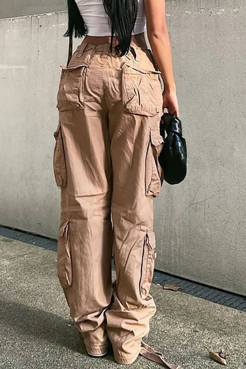 Polished Trousers with an Effortless Classic Look