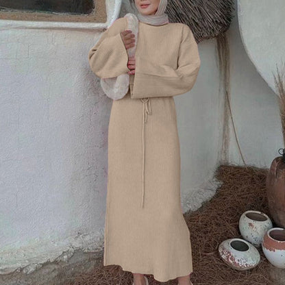 Classic Vintage Sweater with a Flattering Fit