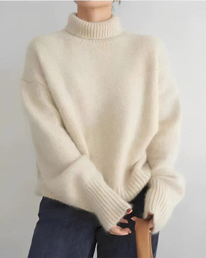 Well Tailored Sweater with a Graceful Silhouette
