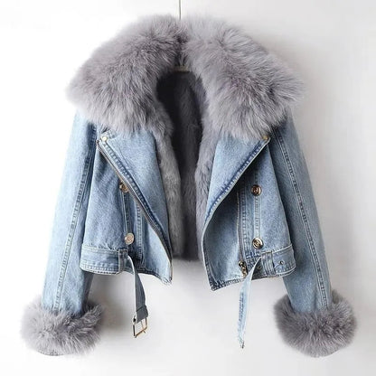 Gracefully Styled Jacket for Any Occasion