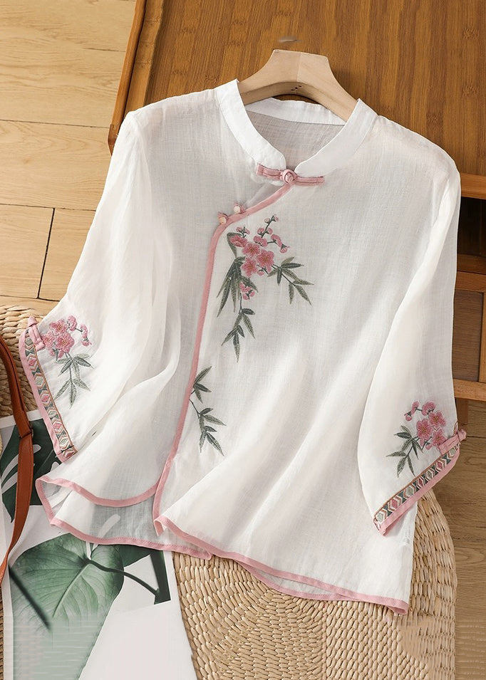 Sophisticated Shirt with a Clean Classic Look