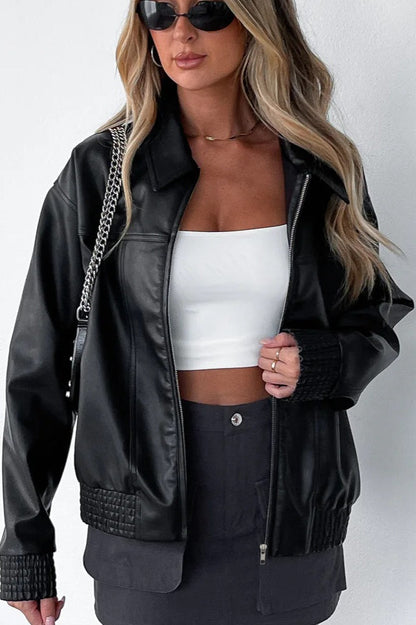 Effortlessly Elegant Jacket with a Timeless Design
