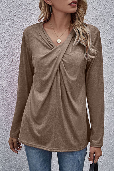 Elegantly Styled Top for Everyday Wear