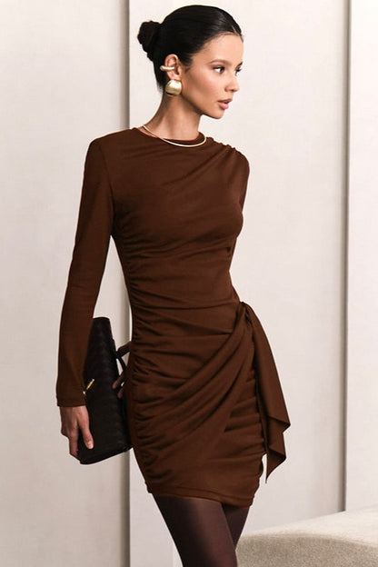 Gracefully Styled Dress for Any Occasion