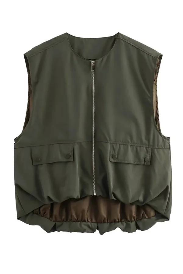 Gracefully Styled Garment for Any Occasion