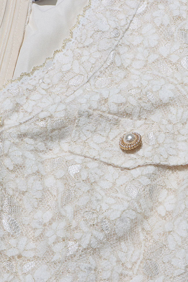 Beautifully Crafted Dress in a Classic Style