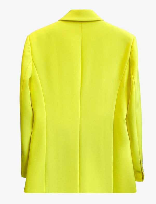 Gracefully Styled Garment for Any Occasion