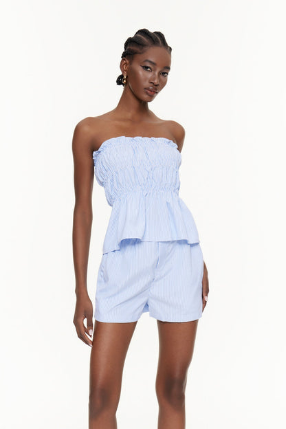 Charming Set for Any Occasion