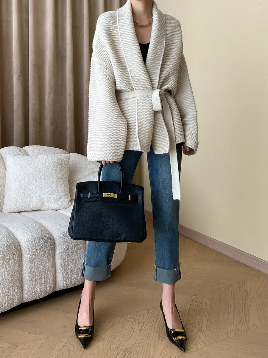 Gracefully Styled Cardigan for Any Occasion