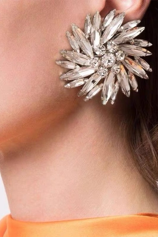Beautifully Finished Garment in a Timeless Design