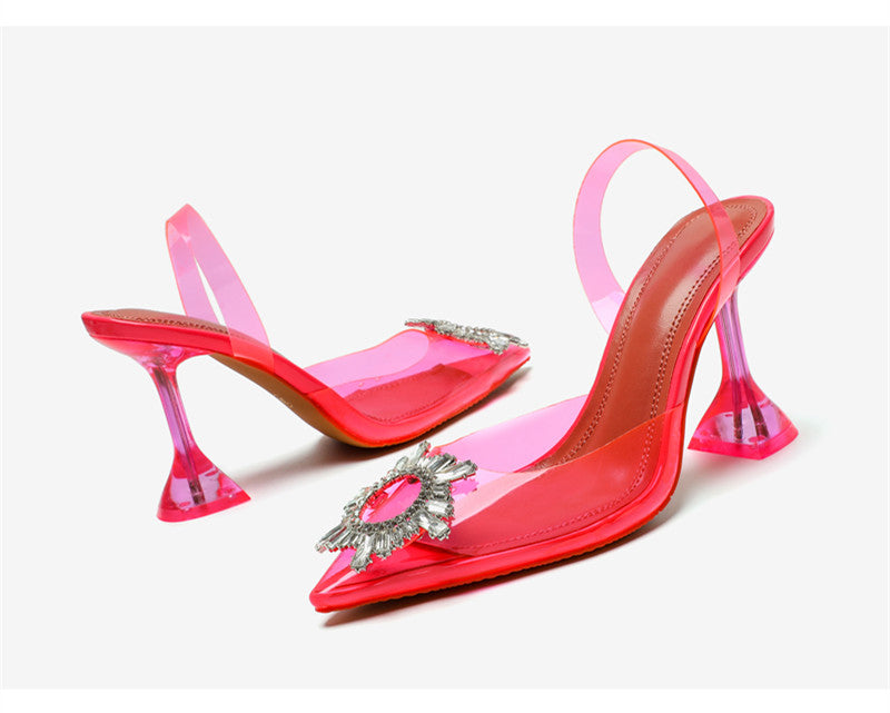 Beautifully Finished Heels in a Timeless Design