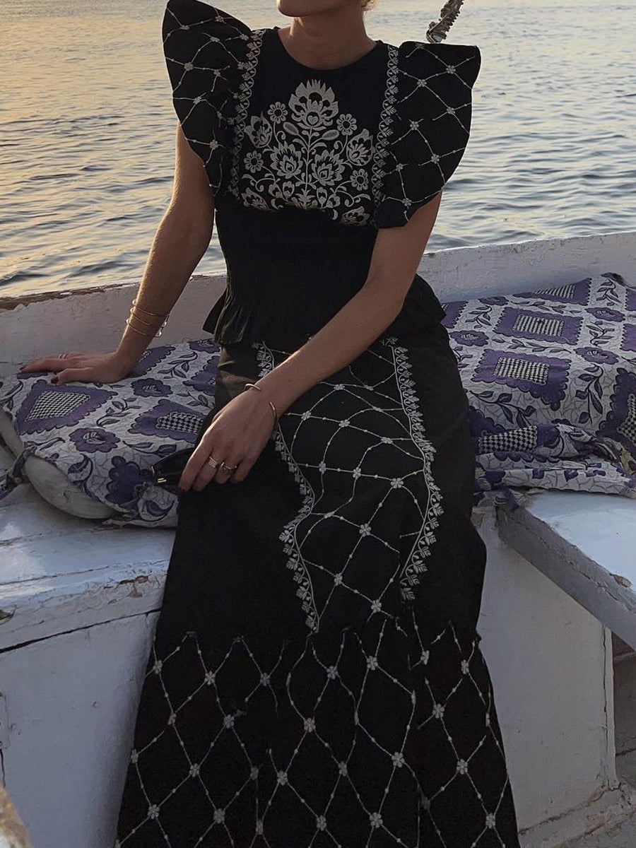 Elegantly Styled Dress for Everyday Wear