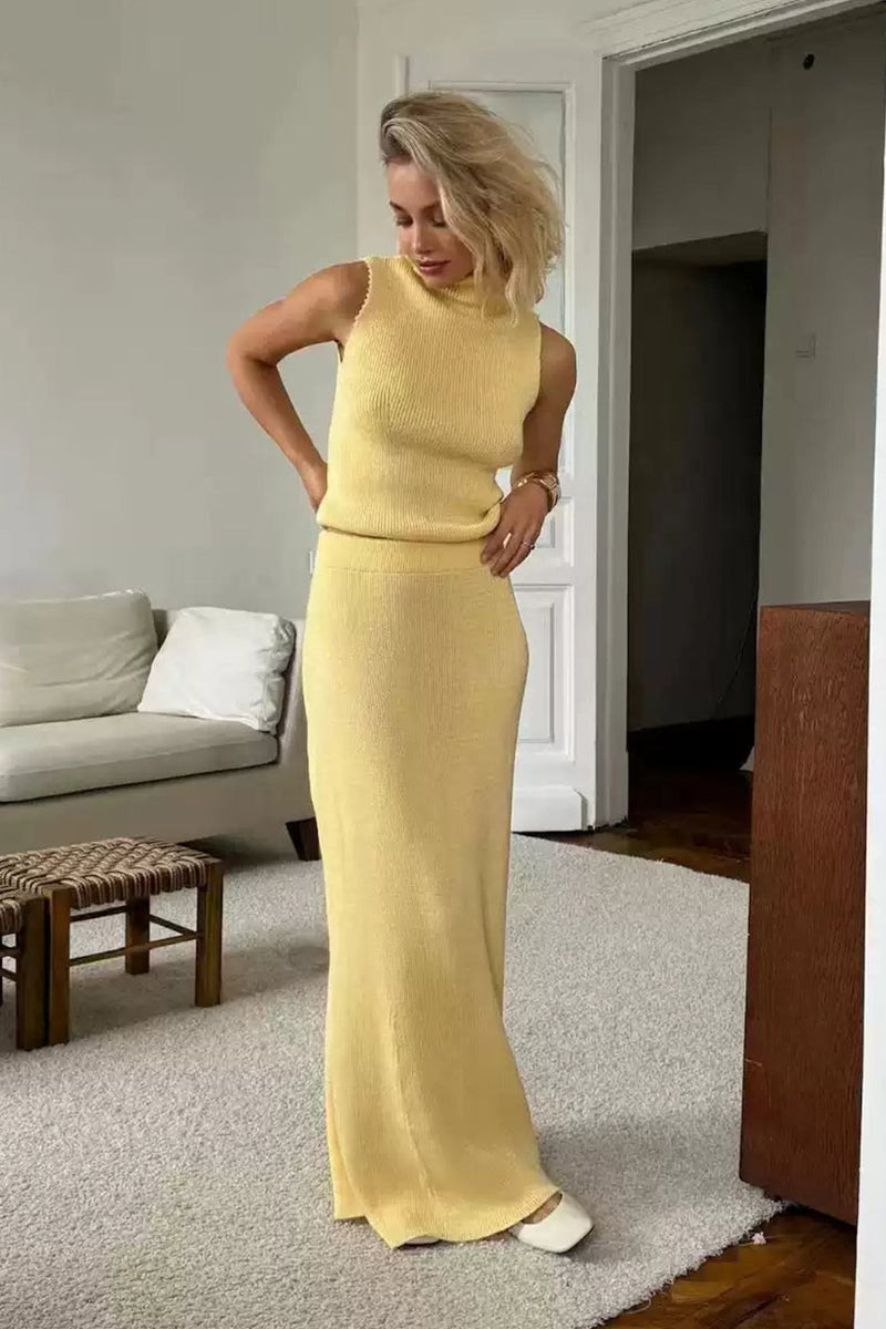 Gracefully Styled Garment for Any Occasion
