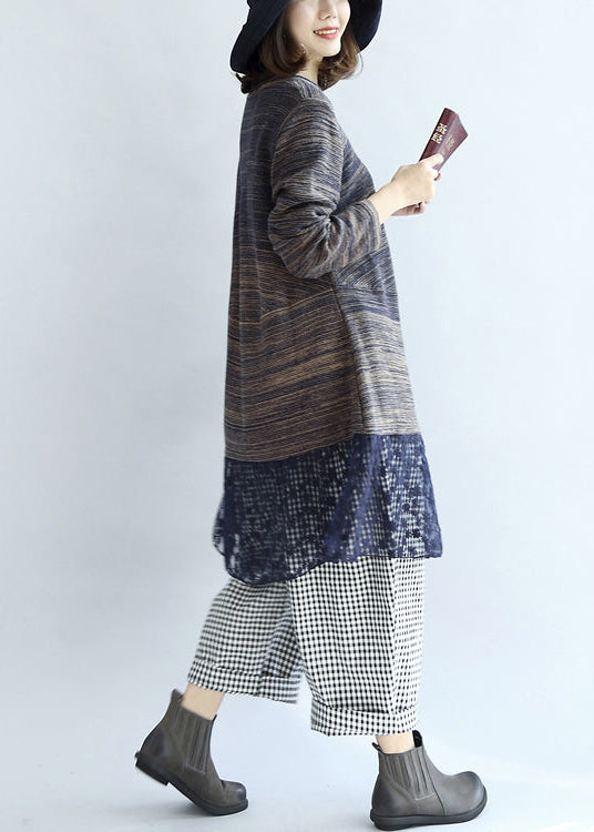 Classic Vintage Sweater with a Flattering Fit