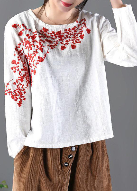 Well Tailored T-Shirt with a Graceful Silhouette
