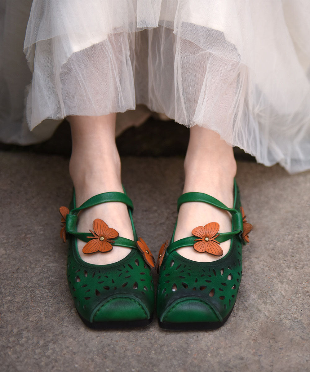 Well Tailored Shoes with a Graceful Silhouette