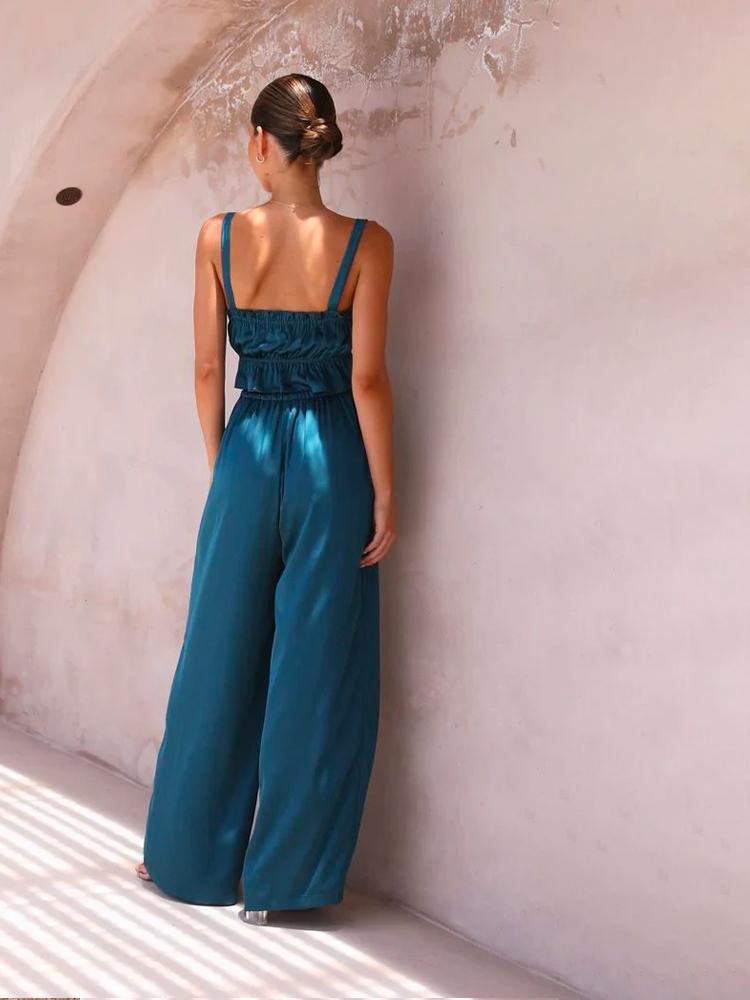 A Vintage Style Garment with Delicate Timeless Details