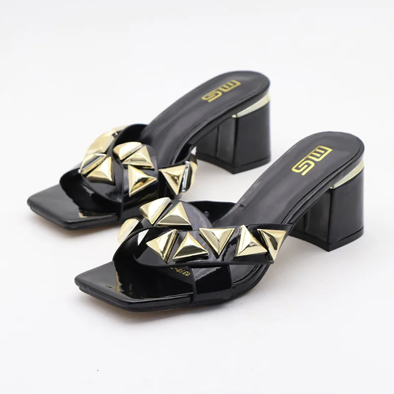 Beautifully Finished Heels in a Timeless Design