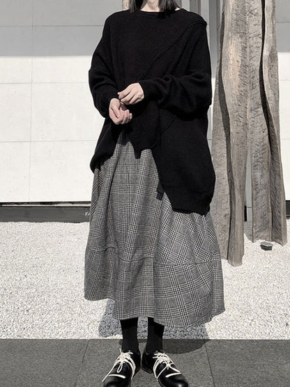 Classic Vintage Sweater with a Flattering Fit