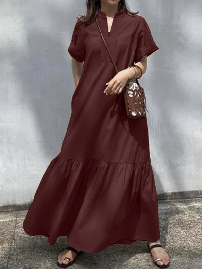 Effortlessly Elegant Dress with a Timeless Design