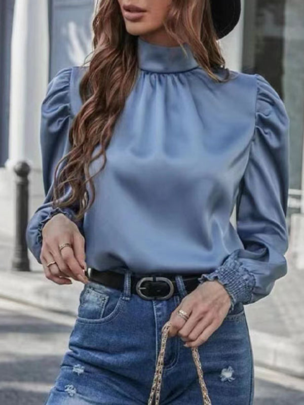 Sophisticated Blouse with a Clean Classic Look
