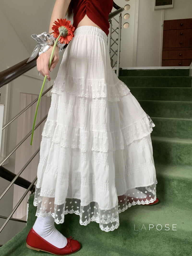 Effortlessly Elegant Garment with a Timeless Design
