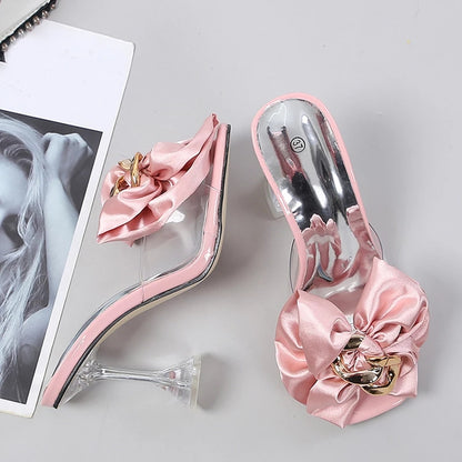 Beautifully Crafted Sandals in a Classic Style