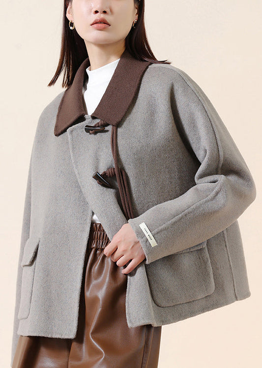 Beautifully Finished Coat in a Timeless Design