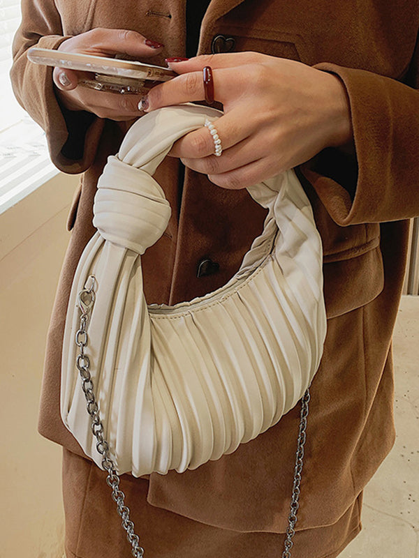 Gracefully Styled Bag for Any Occasion