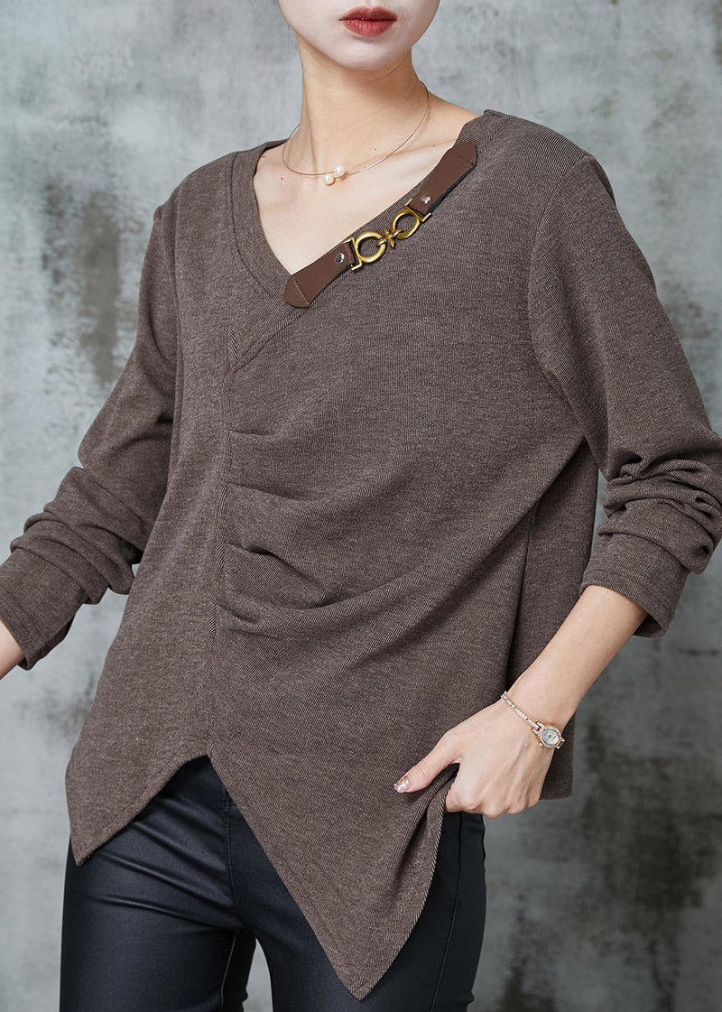 Classic Vintage Shirt with a Flattering Fit