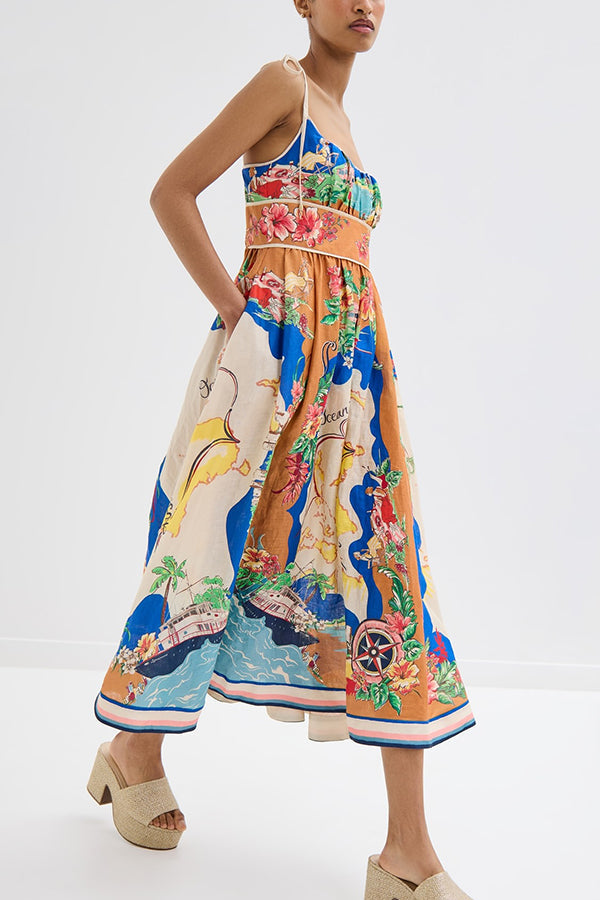 Well Tailored Dress with a Graceful Silhouette