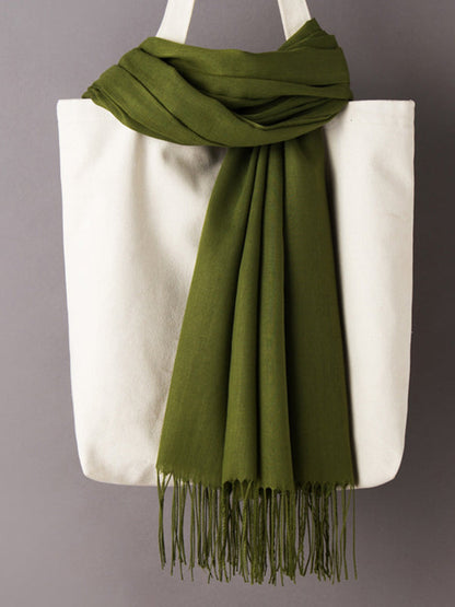 Effortlessly Elegant Garment with a Timeless Design