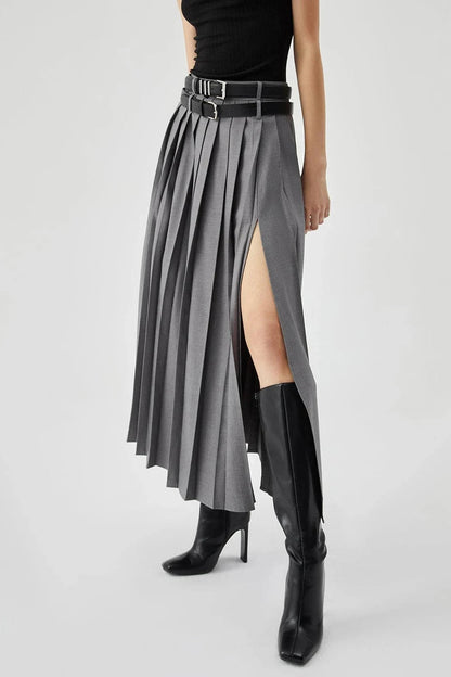 Gracefully Styled Garment for Any Occasion